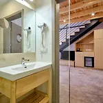 Ambre Hotel
