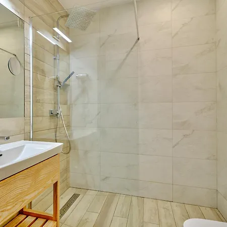 Ambre Otel *