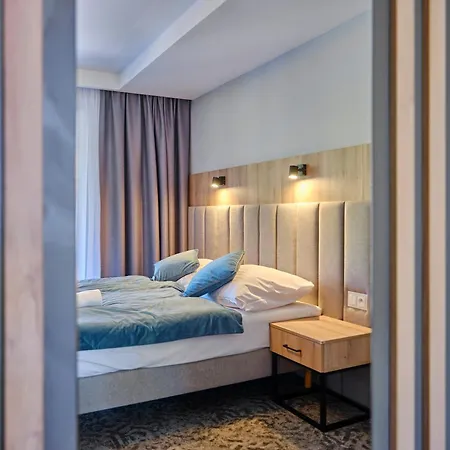 Ambre Otel *